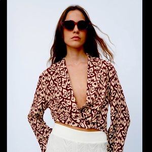 ZARA PRINTED WRAP BLOUSE BURGUNDY- CREAM COLOR.